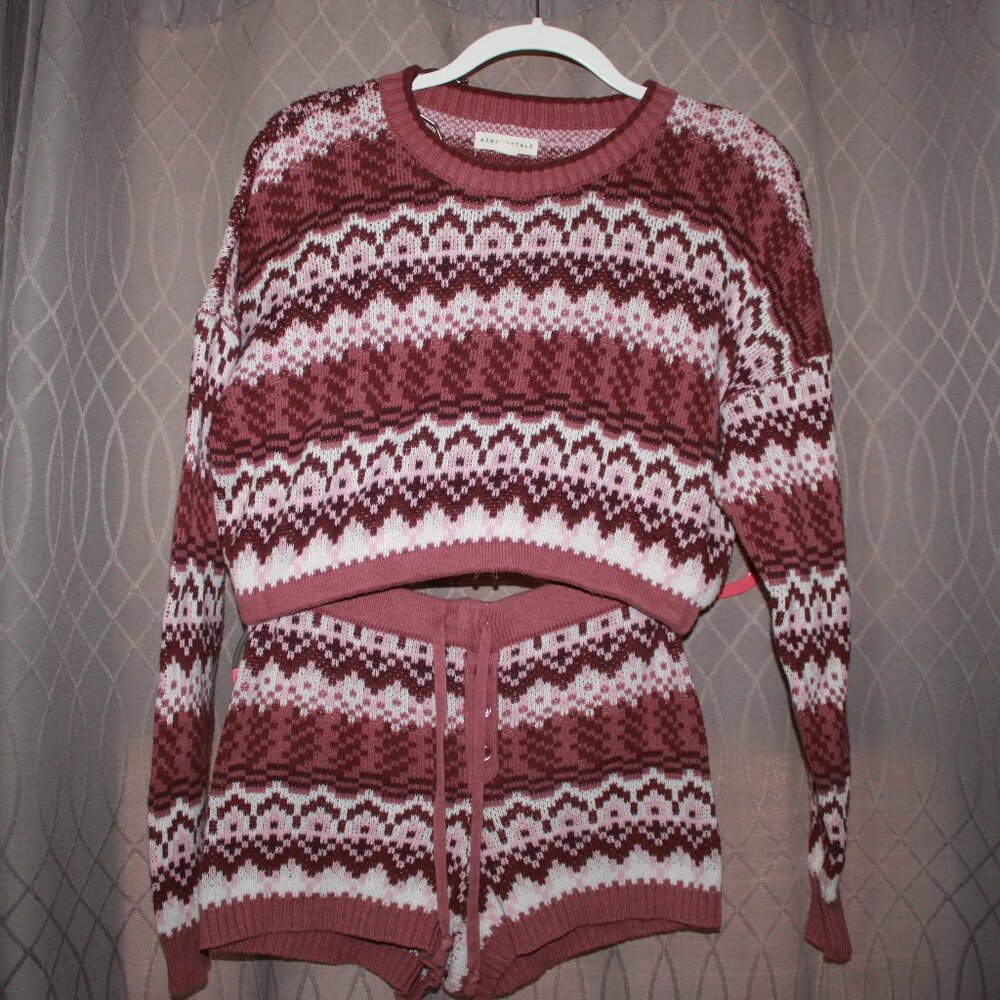 Aeropostale Fair Isle Cropped Sleep Crew Sweater & Shorts Set Pink Size Medium